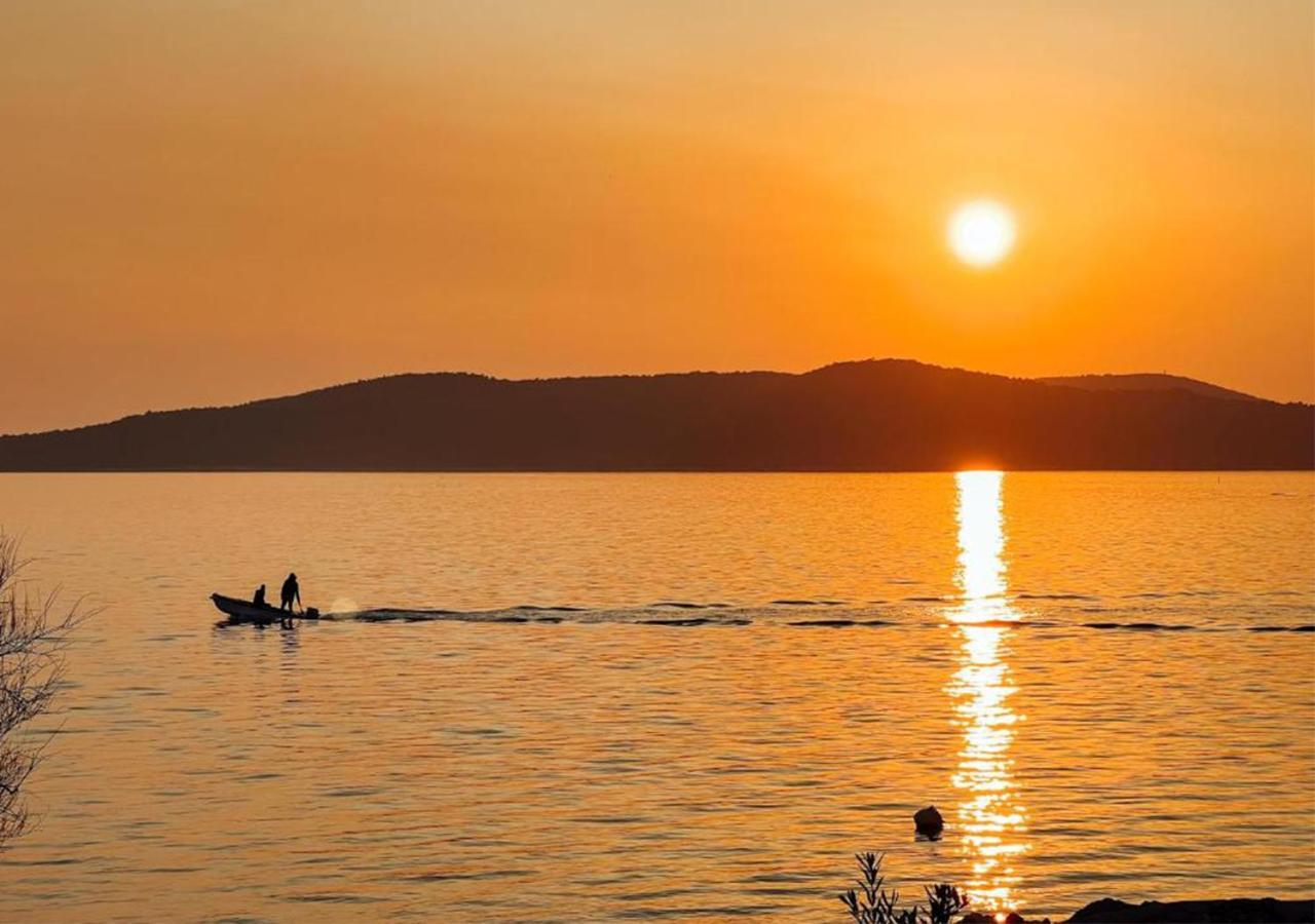 Luxury Beach Villa W Sea Sunset Views Sibenik Exterior photo